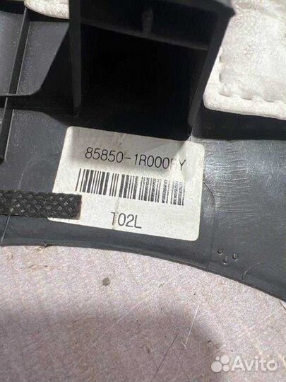 Обшивка стойки hyundai solaris (2010)