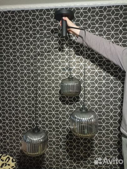 Подвесной потолочный светильник (люстра)