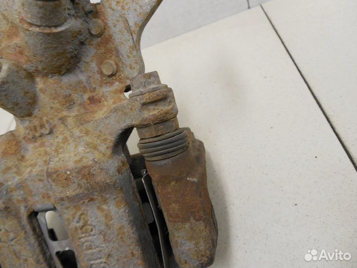 Суппорт задний правый SX4 2006-2013