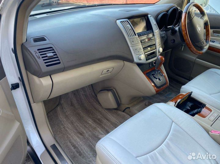 Дверь Toyota Harrier MCU36