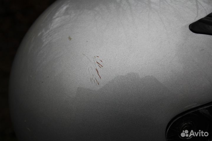 Мотошлемы два