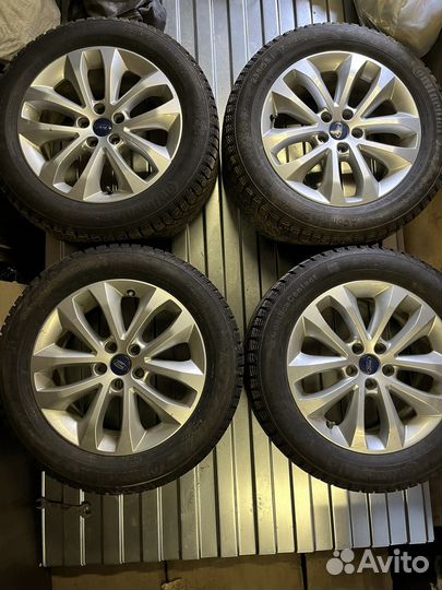 Continental ContiIceContact 4x4 235/55 R17