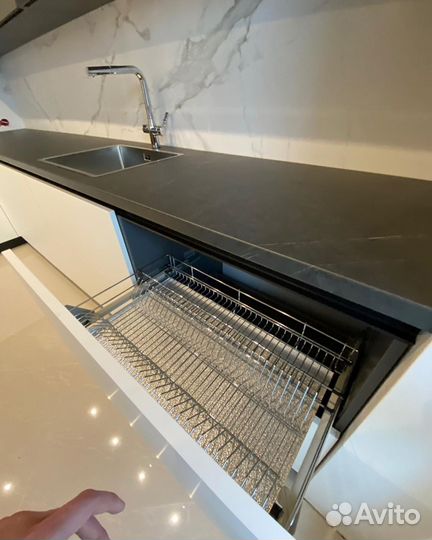 Кухонный гарнитур на заказ. В любом стиле