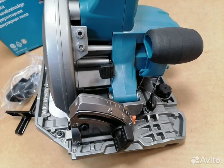 Пила дисковая Makita XGT HS004GZ