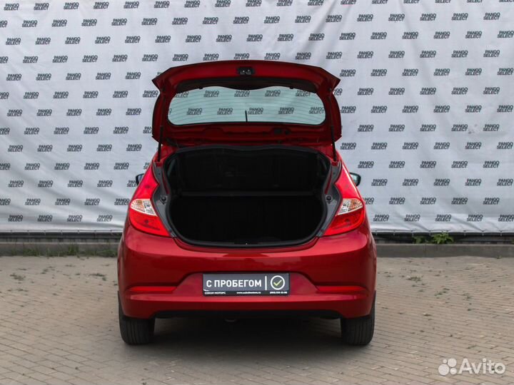Hyundai Solaris 1.6 AT, 2015, 50 000 км
