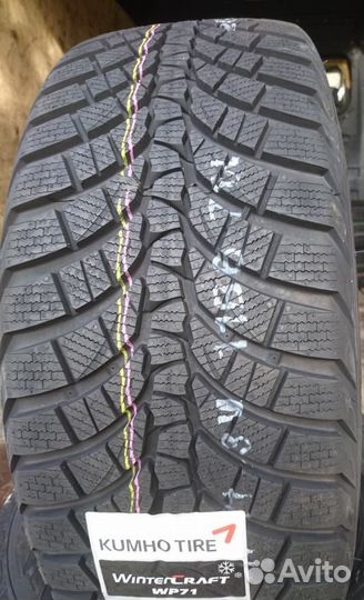 Kumho WinterCraft WP71 245/45 R18 100V