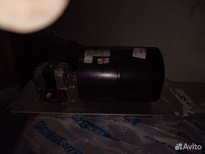 Электро вентилятор trane для фонкойла