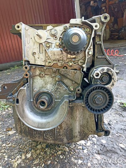 Блок цилиндров Рено Меган 2 к4м