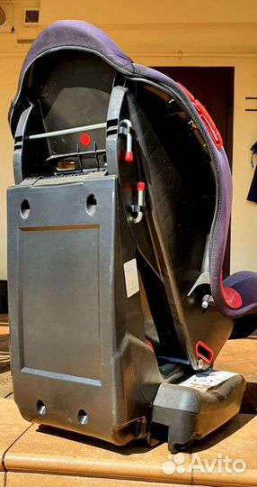 Автомобильное детское кресло от 9 до 25 кг