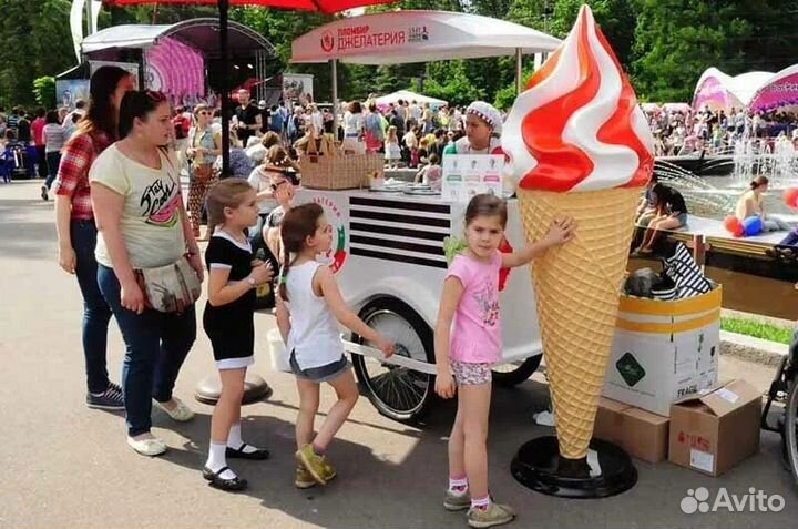 Продавец мороженого с ежедневными выплатами