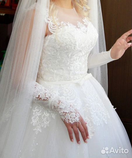 Свадебное платье