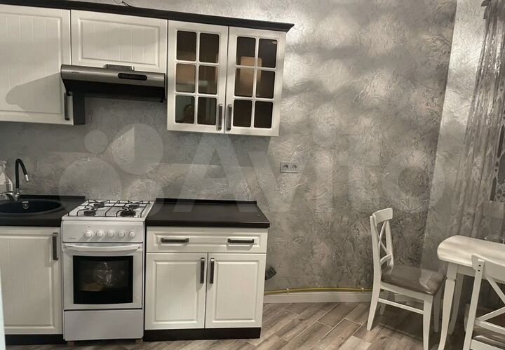 1-к. квартира, 42 м², 15/19 эт.