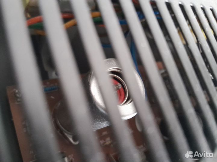 Ламповый усилитель Kustom - Defender 5H