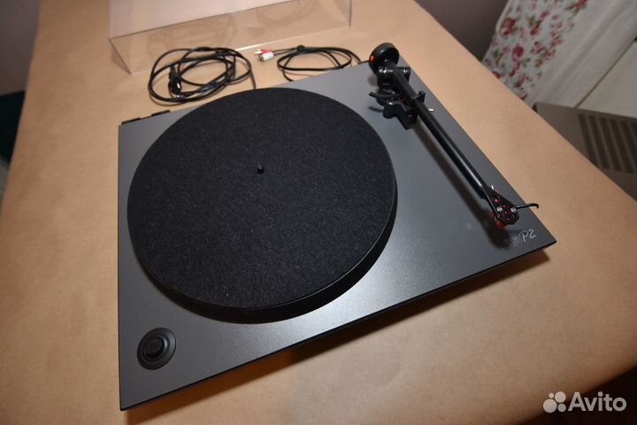 Rega planar p2 + Bias 2 / виниловый проигрыватель