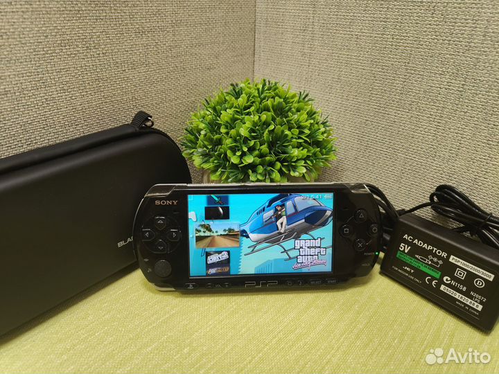 Sony PSP 3008 прошитая 8gb