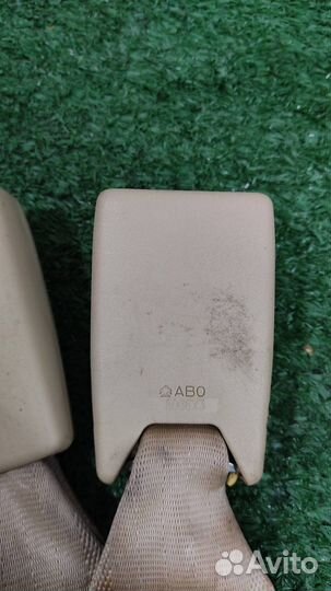 Замок ремня безопасности задний Subaru Tribeca WX