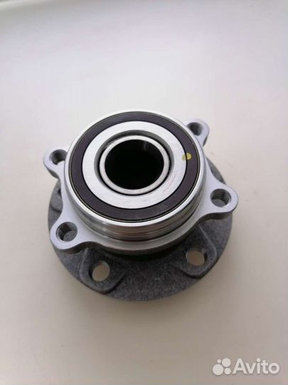 Ступица с подшипником