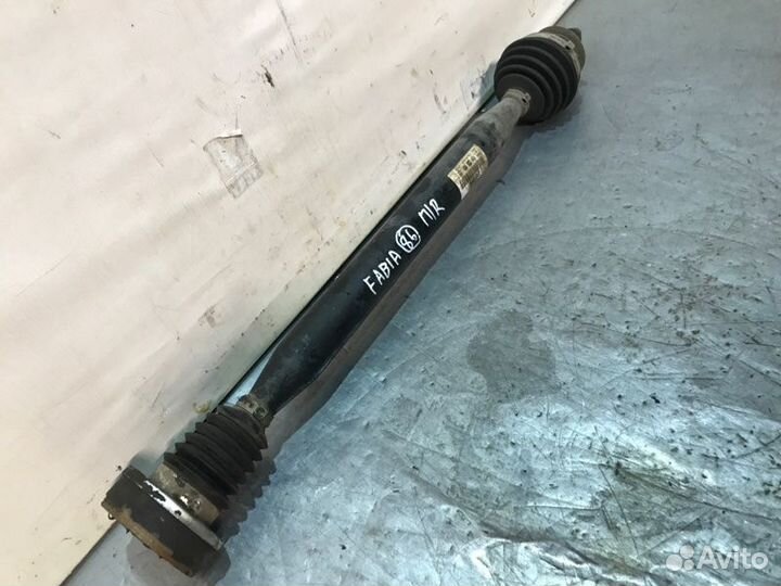 Привод, полуось передний правый Skoda Fabia 2 CGP