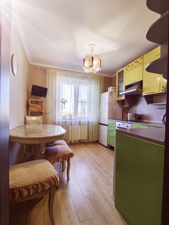 2-к. квартира, 50 м², 5/5 эт.