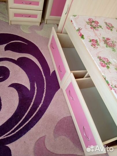 Детский гарнитур