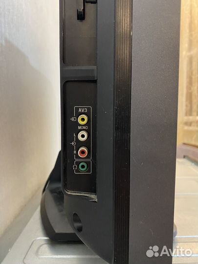 LCD телевизор Sony Bravia KDL-26U4000