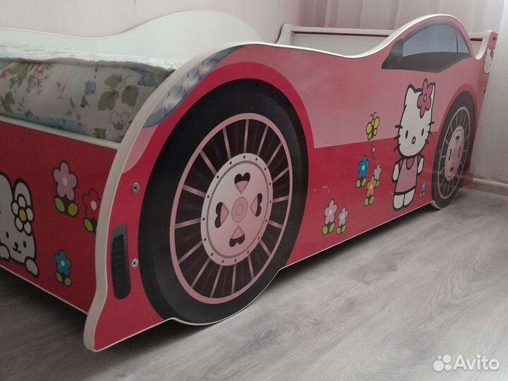 Детская кровать Hello Kitty