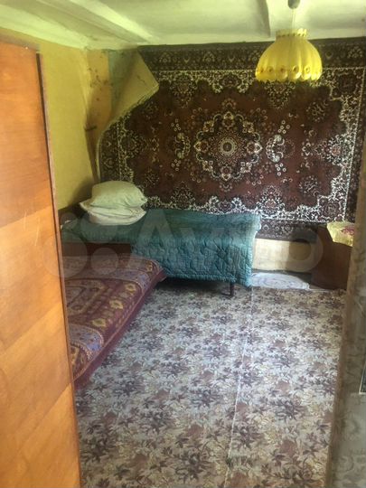 Дом 20 м² на участке 5 сот.