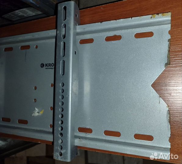 Кронштейн для телевизора