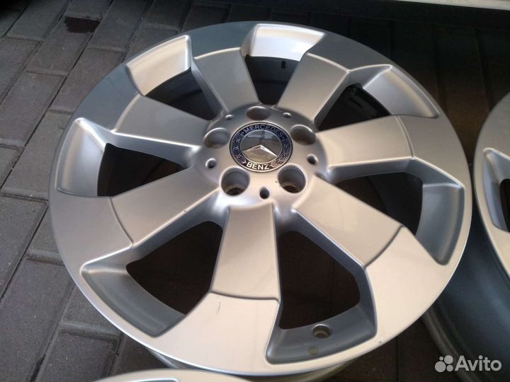Оригинал Mercedes r-18 (5x112) 4 шт. как новые