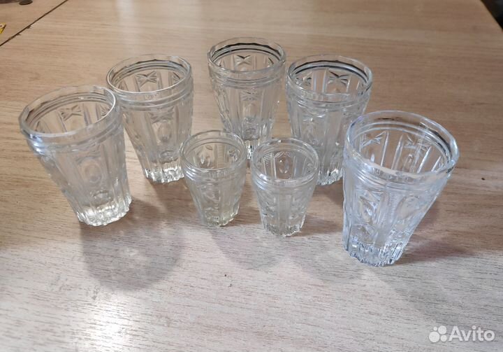 Стопки 2шт, стаканы 5шт, пепельница хрусталь СССР