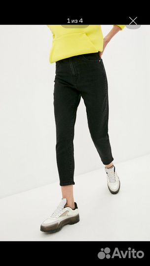 Джинсы Levis