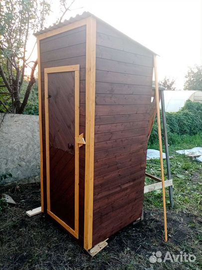 Дачный туалет деревянный