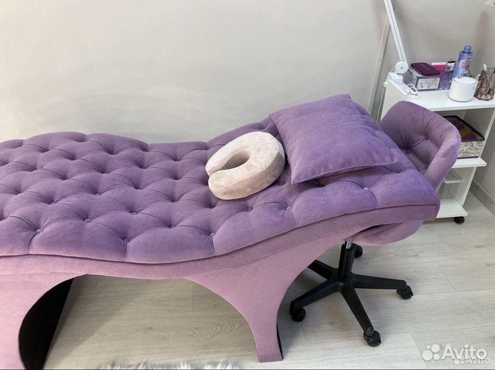 Кушетка для наращивания ресниц