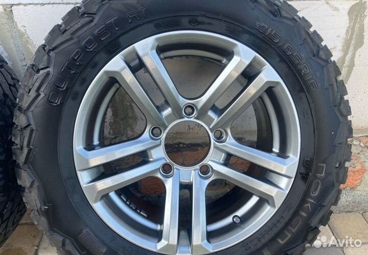 Nokian Tyres Outpost AT 215/65 R16