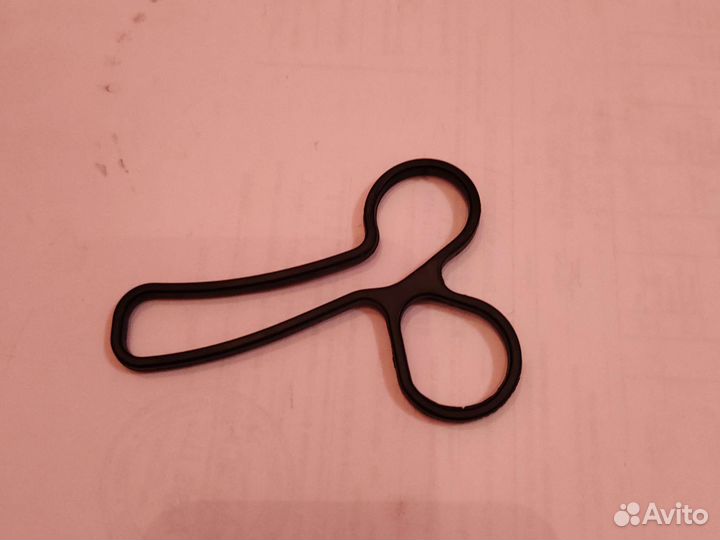 Прокладка масляного радиатора Ford Transit 2.4