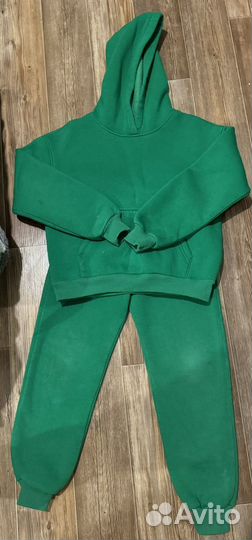 Вещи пакетом на девочку 128-134