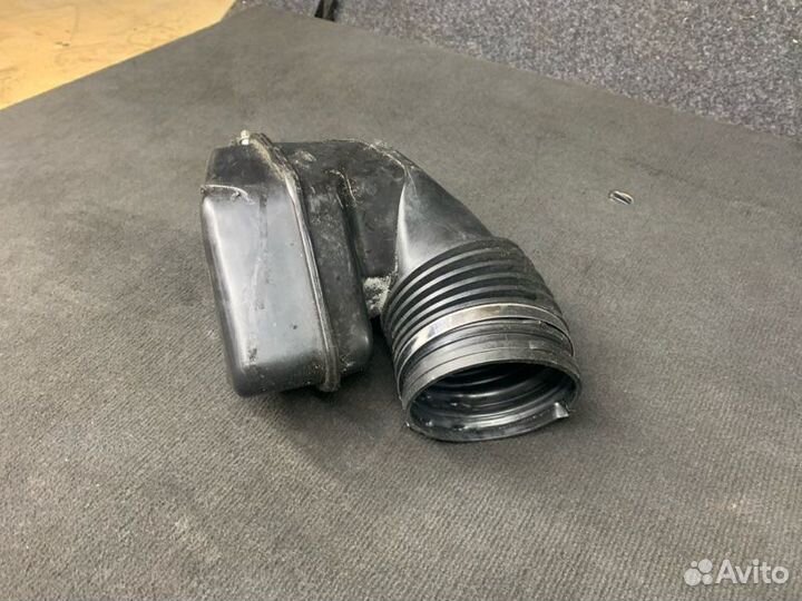 Резонатор воздушного фильтра Bmw X3 E83 N52B30