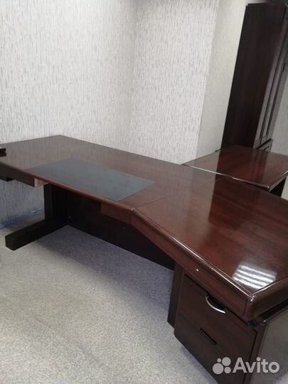 Мебель в офис