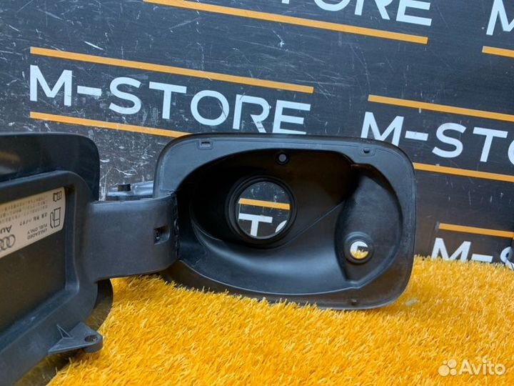 Лючок бензобака Audi Q3 8U cpsa 2013