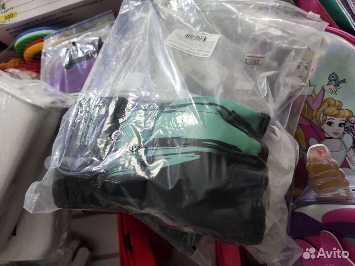 Перчатки для единоборств