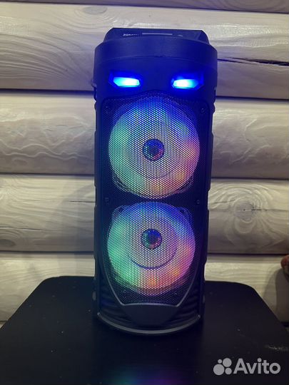 Портативная блютуз колонка караоке