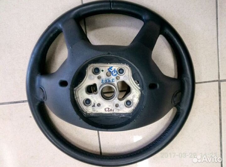 Продаю руль на Mercedes Benz, w221