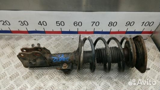 Стойка передняя левая volvo V40 VW (SBE12K501)