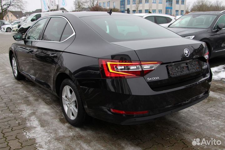 Запчасти б/у Skoda Superb