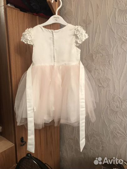 Нарядное платье для девочки 2-3 года