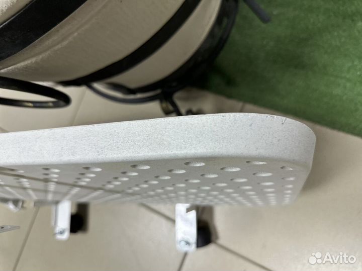 Кварцевый обогреватель напольный