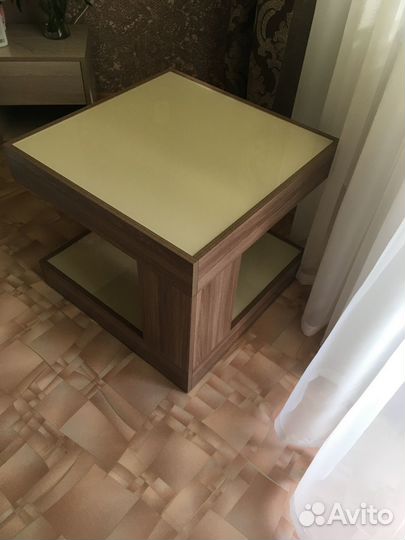 Журнальный стол