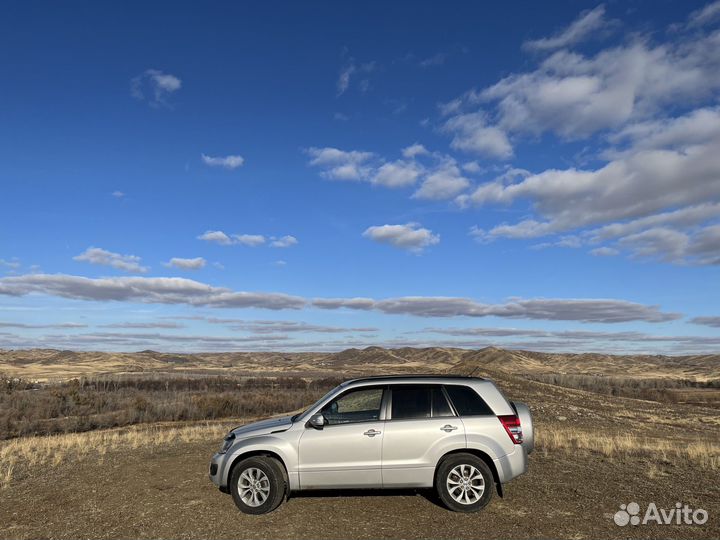 Suzuki Grand Vitara 2.4 AT, 2012, 152 300 км