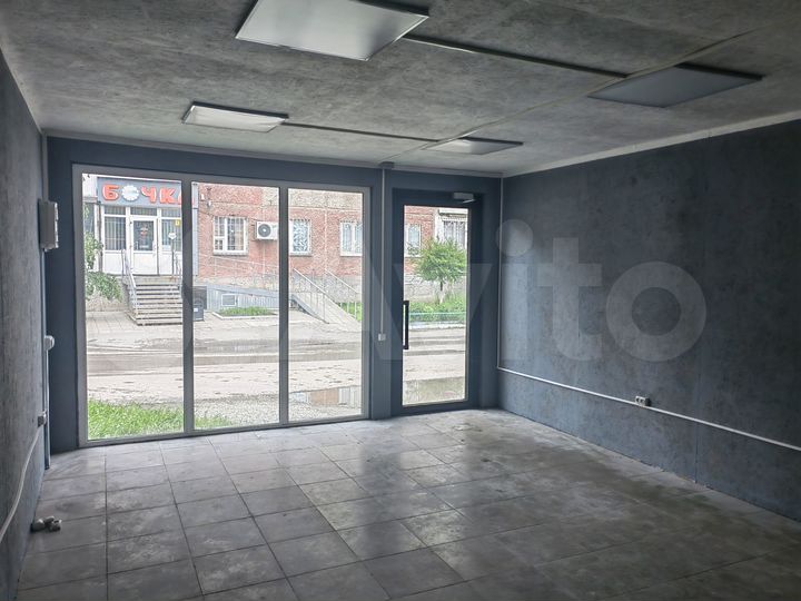 Торговая площадь, 28 м²