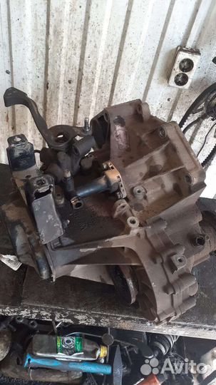 Мкпп/Коробка передач на Volkswagen Polo 1.6 (б/у)